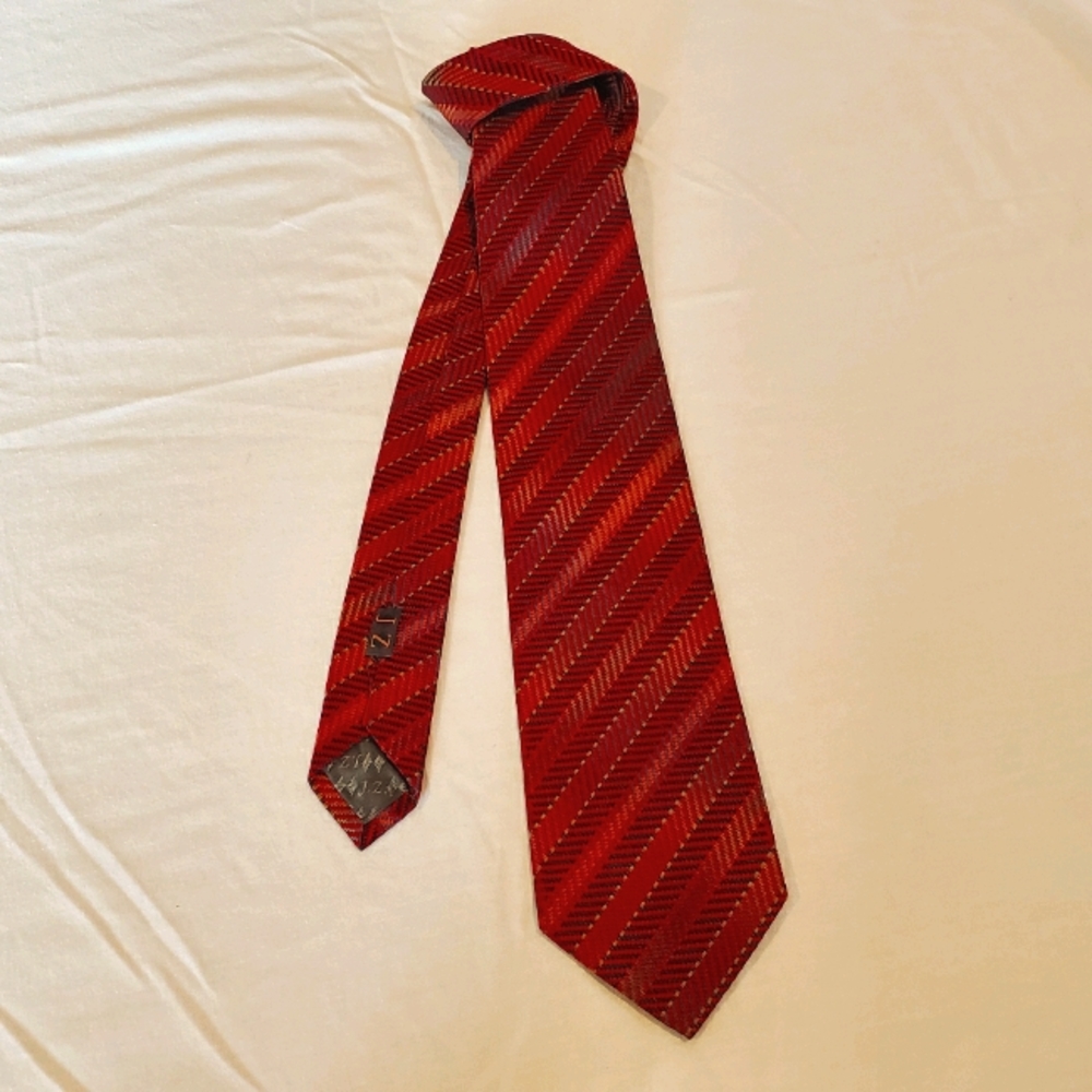 Men's red tie ❤🧡💛🖤💛💚💙💜